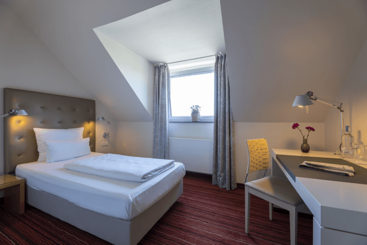Zimmer Kategorie Doppelzimmer Komfort Komfort-Zimmer Hotel An der Gruga Essen